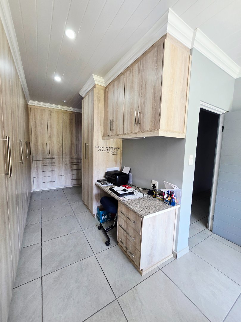 3 Bedroom Property for Sale in Wilkoppies North West